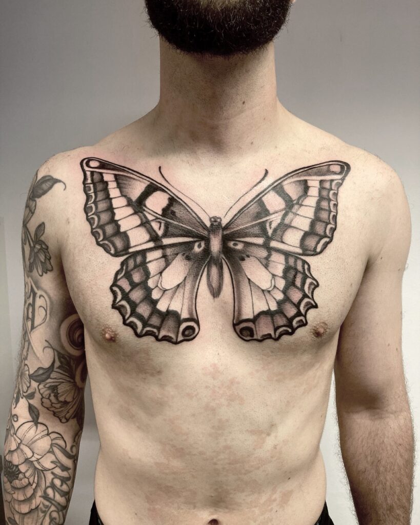 Tattoo by Fiona • Black & Gold Tattoo, Rotterdam